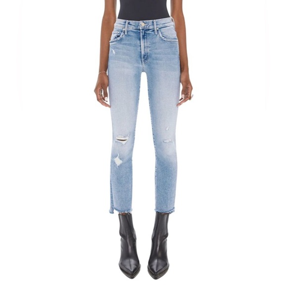 MOTHER the insider crop step fray jeans . - Picture 3 of 8